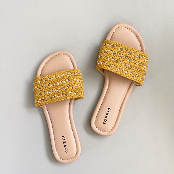 torrid Shoes - __________ ❤️ S O L D